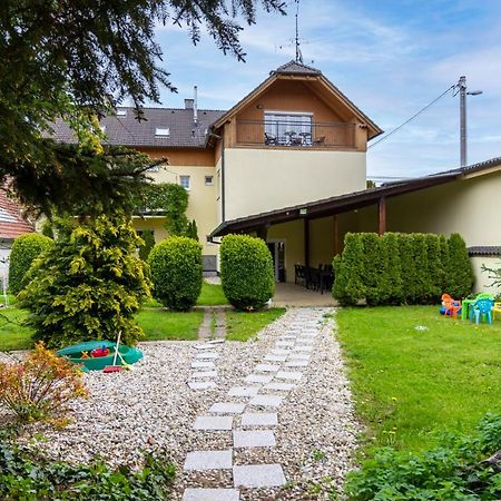 Apartmanovy Dum Vilemovice Экстерьер фото